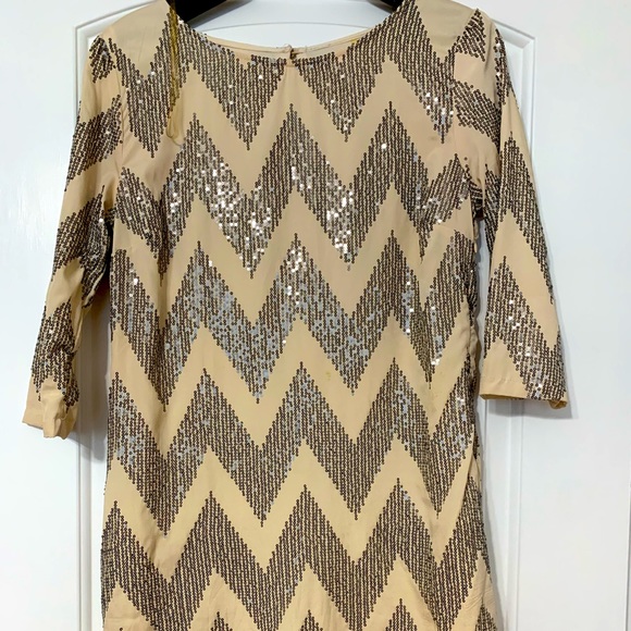 Quarter length zig zag sequined shift dress. - Picture 1 of 5